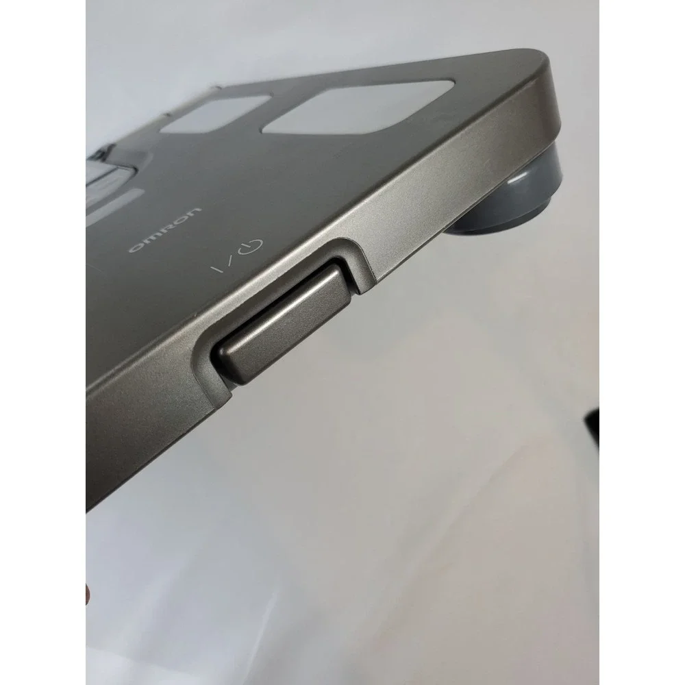 Omron HBF-514 Full Body Composition Sensing Monitor and & Scale WORKING